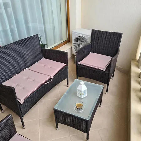 Sunrise Luxury Sauth Bay * Βάρνα