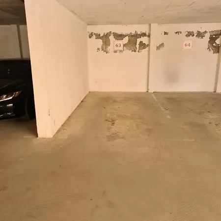 Sunrise Luxury Sauth Bay Apartment Warna