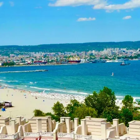 Sunrise Luxury Sauth Bay וארנה