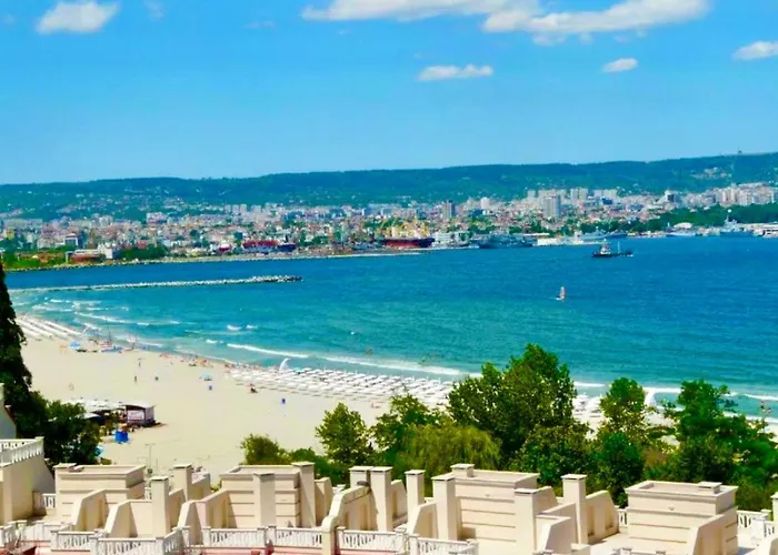 Sunrise Luxury Sauth Bay Varna