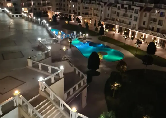 Sunrise Luxury Sauth Bay Apartamento *